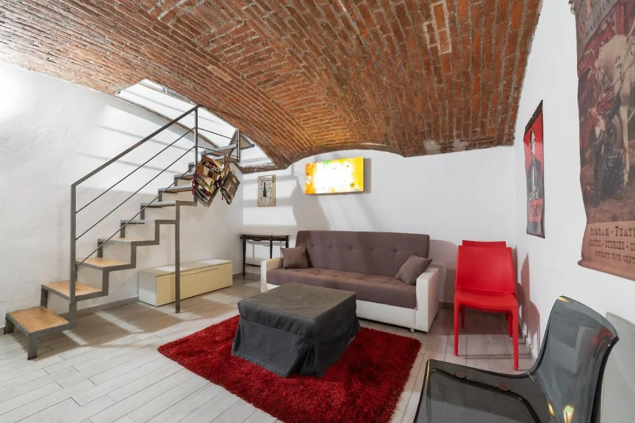 Dergano & Maciachini Cozy Apartment Milan Italy